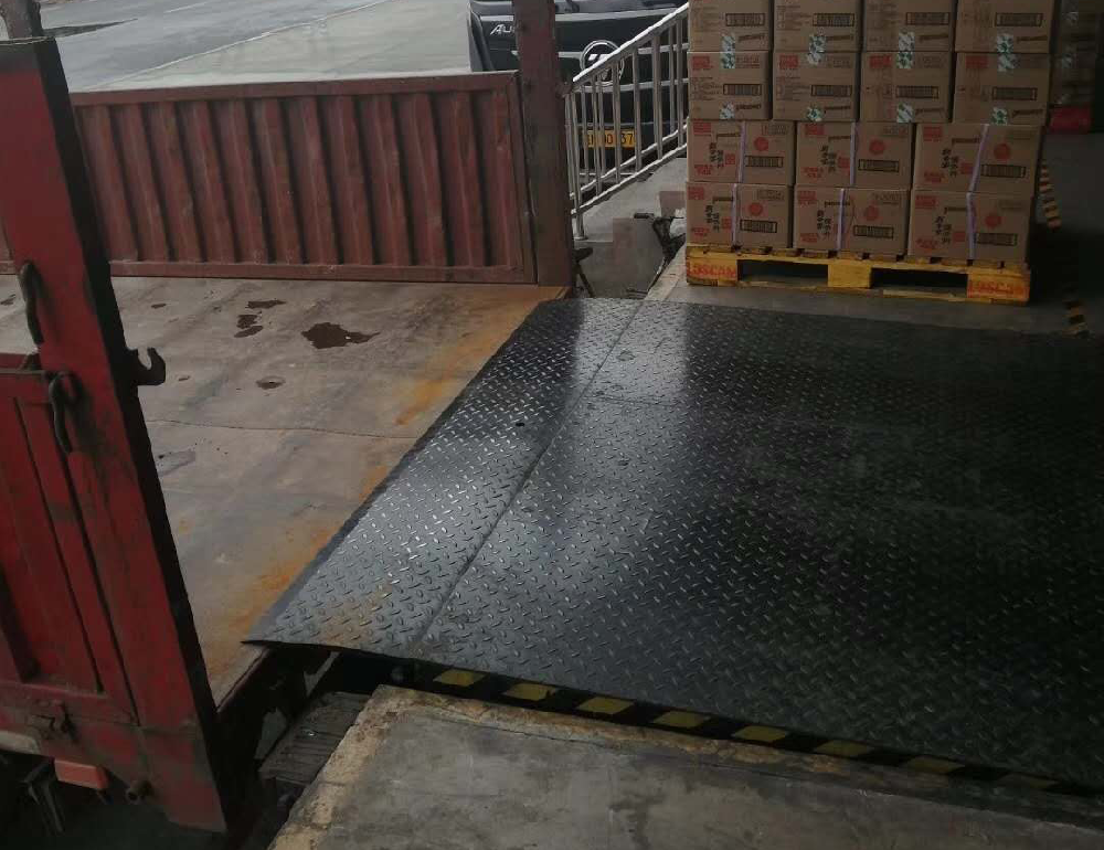 Embedded boarding bridge: an invisible driver of logistics efficiency